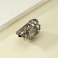 Wholesale Jewelry Hip-hop Retro Flower Alloy Plating Rings main image 5