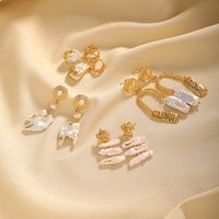 1 Paar Klassisch Luxuriös Geometrisch Inlay Kupfer Künstliche Perlen 18 Karat Vergoldet Tropfenohrringe main image 5