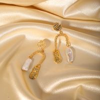 1 Paar Klassisch Luxuriös Geometrisch Inlay Kupfer Künstliche Perlen 18 Karat Vergoldet Tropfenohrringe main image 4