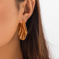 1 Pair Exaggerated Classic Style Irregular Pleated Alloy Ear Studs main image 1