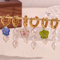 1 Pair Elegant Flower Plating Stainless Steel Freshwater Pearl 18k Gold Plated Drop Earrings main image 3