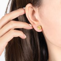 1 Paire Style Simple Star Lune Placage Acier Au Titane Plaqué Or 18k Boucles D'oreilles main image 5