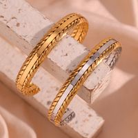 Simple Style Classic Style Grain Stainless Steel Plating 18k Gold Plated Bangle main image 6