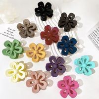 Basic Sweet Solid Color Flower Plastic Resin Hair Claws main image 1