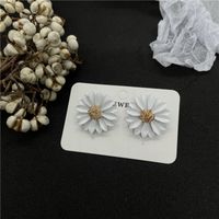 Cute Flower Alloy Plating Women's Ear Studs main image 3