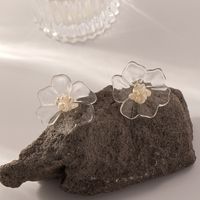 1 Pair Sweet Flower Inlay Plastic Freshwater Pearl Ear Studs sku image 1