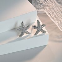 1 Pair Elegant Lady Starfish Inlay Copper Zircon Ear Studs main image 3