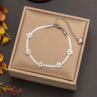 304 Stainless Steel 18K Gold Plated Elegant Lady Plating Flower Bracelets Necklace sku image 1