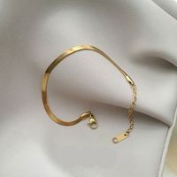 Commute Solid Color 304 Stainless Steel 18K Gold Plated Bracelets In Bulk main image 4