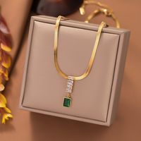 304 Stainless Steel 18K Gold Plated Elegant Simple Style Plating Inlay Geometric Snake Acrylic Artificial Rhinestones Pendant Necklace main image 3