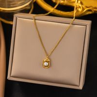 304 Stainless Steel 18K Gold Plated Classic Style Plating Inlay Geometric Plastic Pendant Necklace main image 1