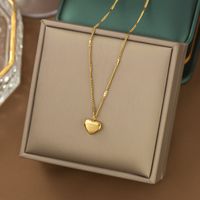 304 Stainless Steel 18K Gold Plated Modern Style Plating Heart Shape Acrylic Plastic Stone Pendant Necklace sku image 12