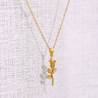 304 Stainless Steel 18K Gold Plated Sweet Plating Flower Pendant Necklace main image 2