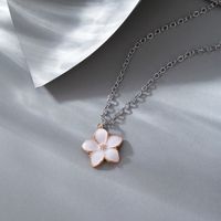 Sweet Flower Alloy Women's Pendant Necklace main image 2