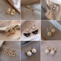 1 Pair Elegant Lady Geometric Bow Knot Plating Inlay Imitation Pearl Alloy Artificial Gemstones Drop Earrings main image 6