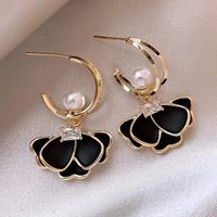 1 Pair Elegant Lady Geometric Bow Knot Plating Inlay Imitation Pearl Alloy Artificial Gemstones Drop Earrings sku image 4