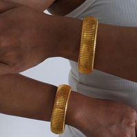 Commute Solid Color Titanium Steel Plating Gold Plated Bangle main image 2