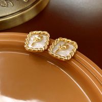1 Pair Simple Style Heart Shape Inlay Copper Rhinestones Pearl Earrings main image 3