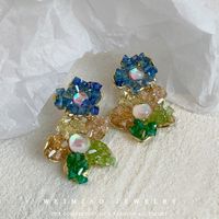 1 Pair Simple Style Flower Inlay Copper Zircon Drop Earrings sku image 5