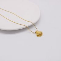 Style Simple Coquille Acier Inoxydable Placage Plaqué Or Pendentif main image 5