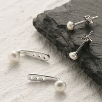 1 Pair Casual Streetwear Geometric Inlay Sterling Silver Pearl White Gold Plated Ear Studs main image 3