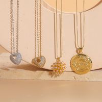 Elegant Shiny Heart Shape Flower Copper Plating Inlay Zircon 14k Gold Plated Pendant Necklace main image 1
