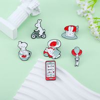 Cute Simple Style Rabbit Alloy Stoving Varnish Women's Brooches main image 1