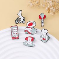 Cute Simple Style Rabbit Alloy Stoving Varnish Women's Brooches main image 5