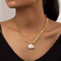 Vintage Style Beach Shell Ferroalloy Plating Gold Plated Women's Pendant Necklace sku image 1