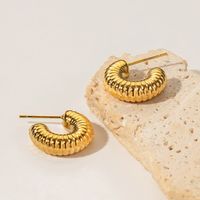 1 Paire Style Ig Forme C Placage Acier Inoxydable Plaqué Or 18k Boucles D'oreilles main image 4