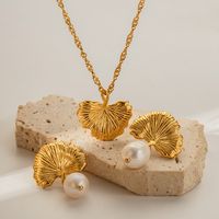 Wholesale Elegant Retro Ginkgo Leaf Stainless Steel Imitation Pearl Plating 18k Gold Plated Earrings Necklace main image 1