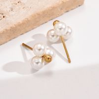 1 Pair Elegant Simple Style Flower Plating Inlay 304 Stainless Steel Artificial Pearls 14K Gold Plated Ear Studs main image 2