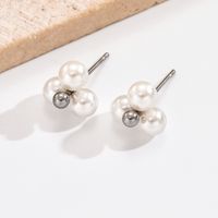 1 Pair Elegant Simple Style Flower Plating Inlay 304 Stainless Steel Artificial Pearls 14K Gold Plated Ear Studs main image 5