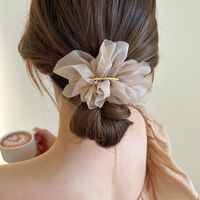 Simple Style Commute Flower Silk Yarn Hair Clip main image 4