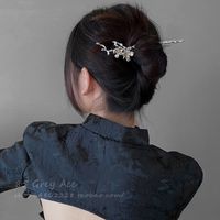 Chinoiserie Retro Bamboo Flower Butterfly Alloy Plating Inlay Rhinestones Pearl Hairpin main image 5