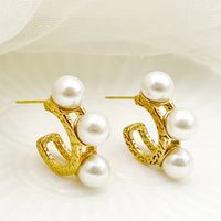 1 Pair Elegant Sweet C Shape Plating Hollow Out Inlay 304 Stainless Steel Pearl 14K Gold Plated Ear Studs main image 1