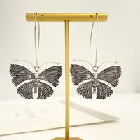 1 Paar Klassischer Stil Schmetterling Legierung Versilbert Ohrhaken main image 4
