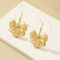 1 Pair Ig Style Exaggerated Flower Plating Alloy Earrings main image 6