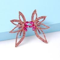 1 Pair Elegant Glam Shiny Flower Inlay Alloy Artificial Diamond Ear Studs main image 2
