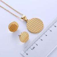 304 Stainless Steel 18K Gold Plated Simple Style Plating Round Bear No Inlaid Earrings Necklace Jewelry Set main image 2
