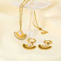 201 Stainless Steel 18K Gold Plated Lady Plating Inlay Sector Artificial Pearls Earrings Necklace main image 2