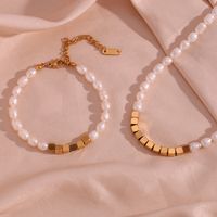 Klassischer Stil Quadrat Rostfreier Stahl Süßwasserperle Perlen 18 Karat Vergoldet Armbänder Halskette main image 5
