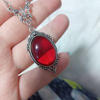 Retro Oval Butterfly Alloy Plating Inlay Crystal Silver Plated Women's Pendant Necklace main image 4
