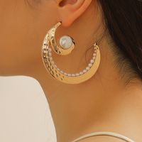 1 Pair Exaggerated Beach Moon Plating Inlay Synthetics Artificial Pearls Gold Plated Rhodium Plated Ear Studs main image 1