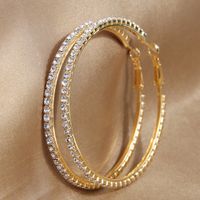 1 Par Elegante Estilo Simple Ronda Embutido Aleación Diamantes De Imitación Pendientes De Aro sku image 1