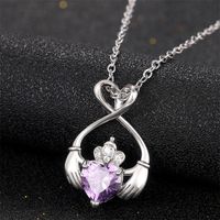 Elegant Lady Classic Style Hand Heart Shape Crown Copper Inlay Zircon Pendant Necklace main image 3