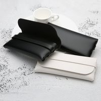 Stylish And Portable Black Pvc Soft Bag Sunglasses Case main image 3