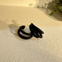 1 Pair Simple Style C Shape Stoving Varnish Alloy Earrings sku image 1