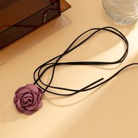 Einfacher Stil Klassischer Stil Pendeln Blume Tuch Irregulär Quaste Dreidimensional Stoff Frau Halsband main image 5