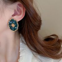 Retro Flower Alloy Plating Inlay Artificial Pearls Women's Ear Studs sku image 17